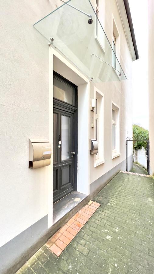 Schoenes City-Apartment Mit 2 Schlafzimmer, Parkplatz, Ruhig Und Hell, D46-Dg Ольденбург Екстер'єр фото