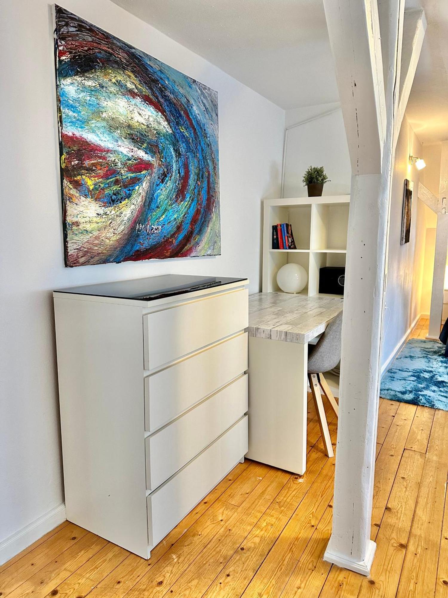 Schoenes City-Apartment Mit 2 Schlafzimmer, Parkplatz, Ruhig Und Hell, D46-Dg Ольденбург Екстер'єр фото