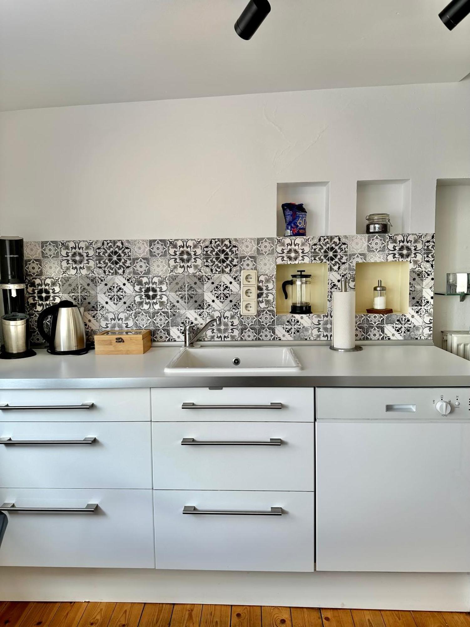 Schoenes City-Apartment Mit 2 Schlafzimmer, Parkplatz, Ruhig Und Hell, D46-Dg Ольденбург Екстер'єр фото